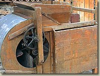 160903-208.AC.jpg 160903-208.AC.jpg